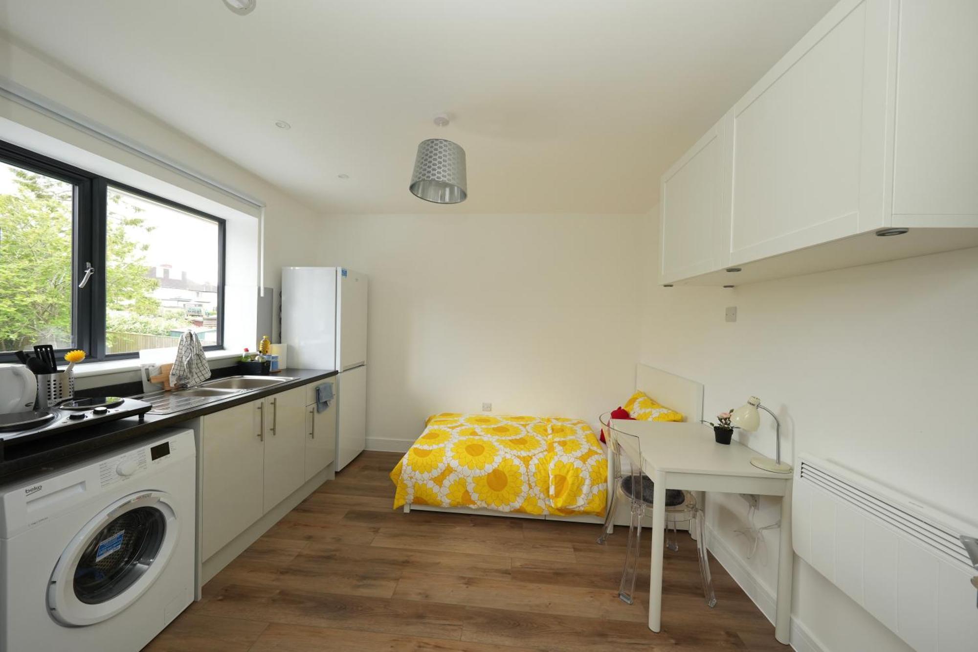Derwent Avenue Self-contained In Headington Oxford
